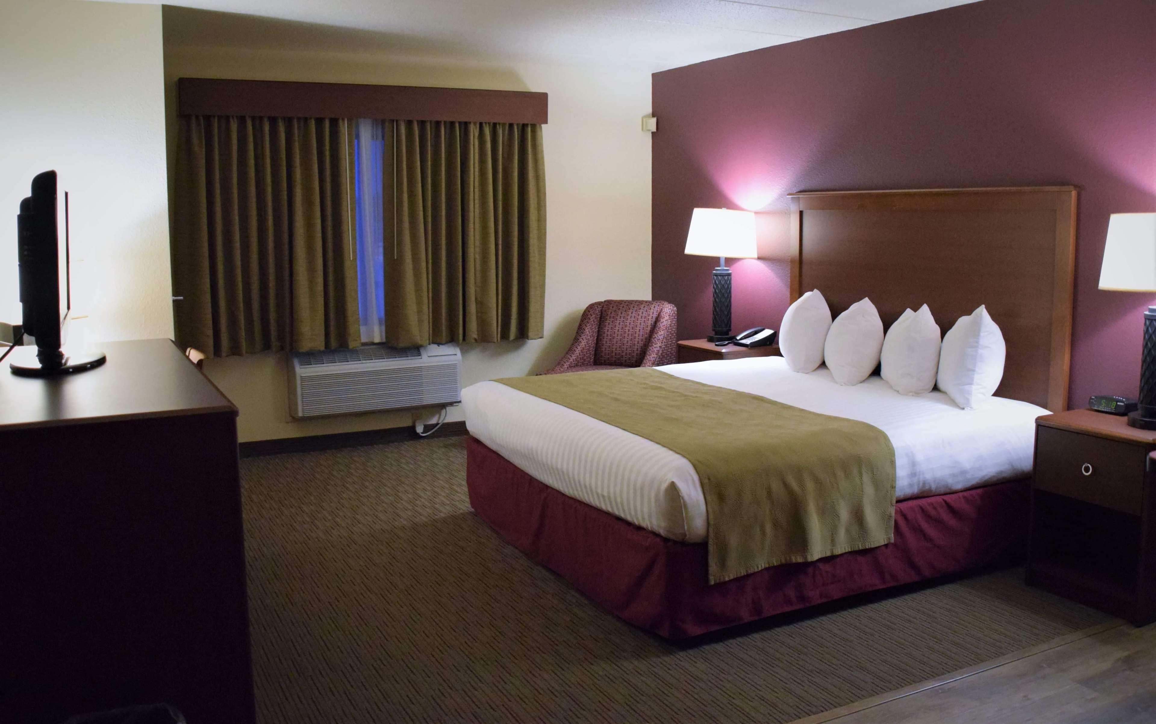 Americinn By Wyndham Merrill Экстерьер фото